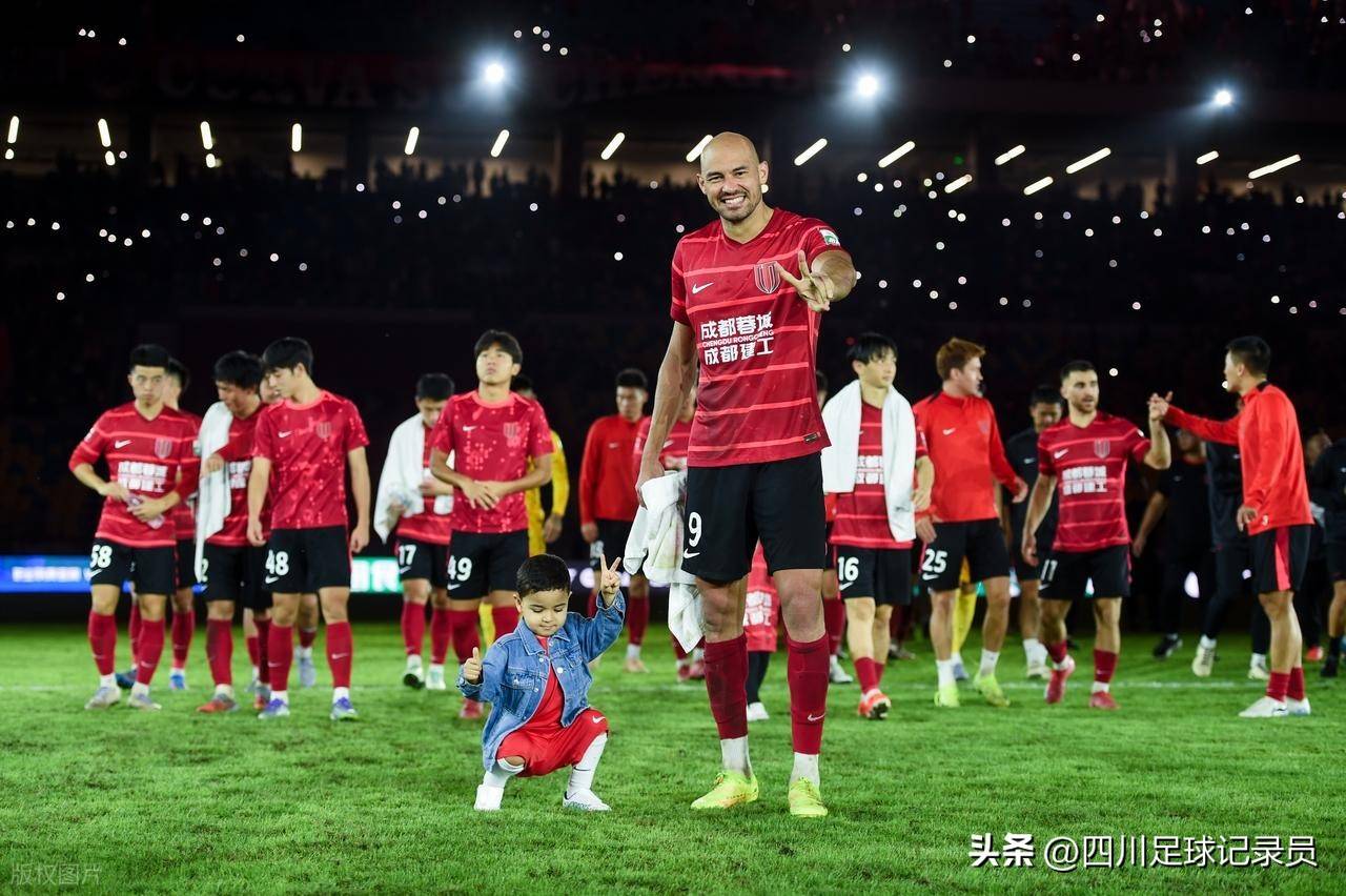 沙巴体育注册入口-悬念重重，中超劲旅争夺胜利关键(中超控股和中超什么关系)