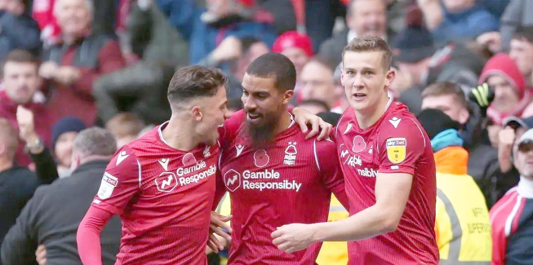 Saba Sports-曼联继续保持不败，英超竞争激烈(英超曼联对)