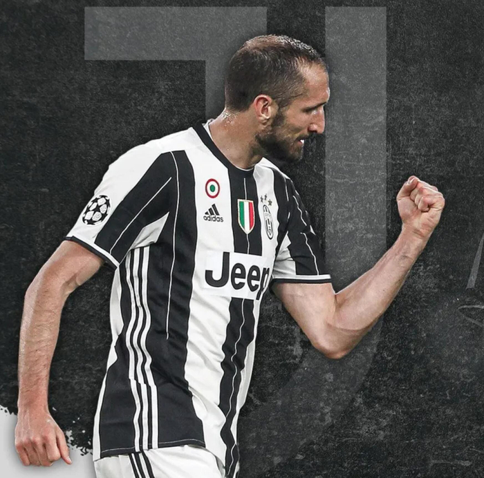 沙巴体育赛事资讯-尤文图斯后防将领基耶利尼关键时刻，欧冠坚守阵地(尤文图斯vs那不勒斯直播)