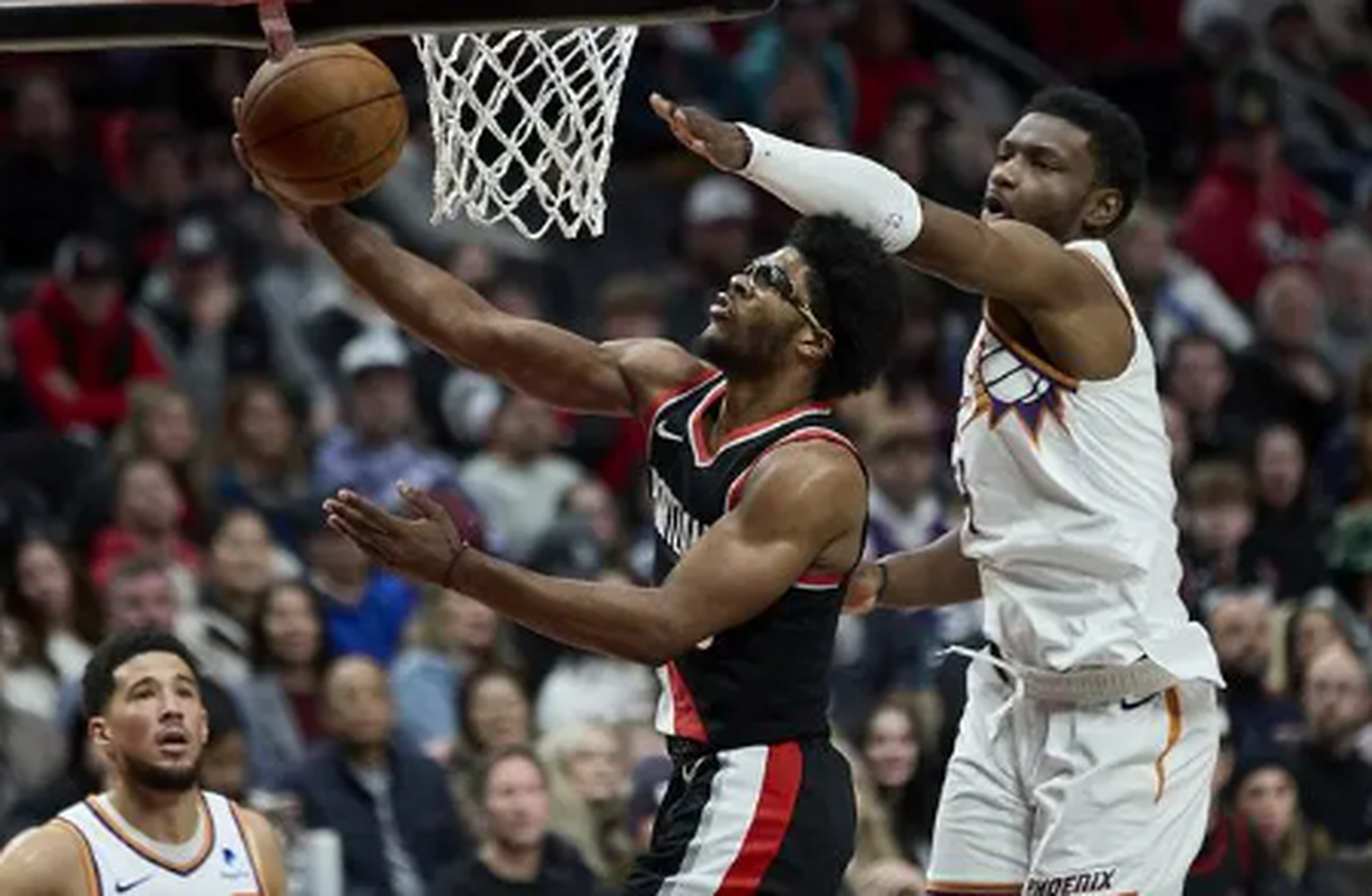 开拓者锋线火力全开，连续击败对手的简单介绍